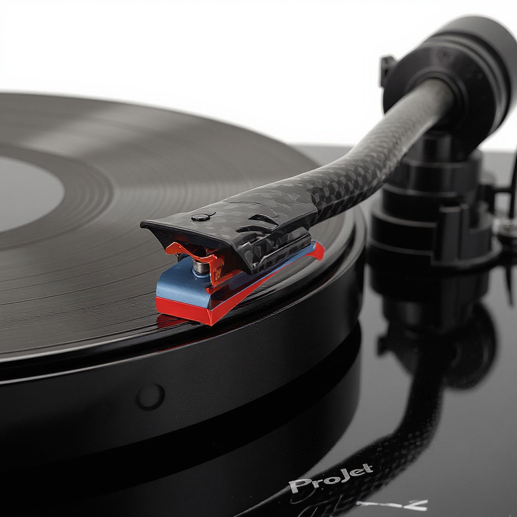 Carbon Fiber Turntable – 16.5 x 12.6 x 4.3 in, Gloss Black, Retro Style